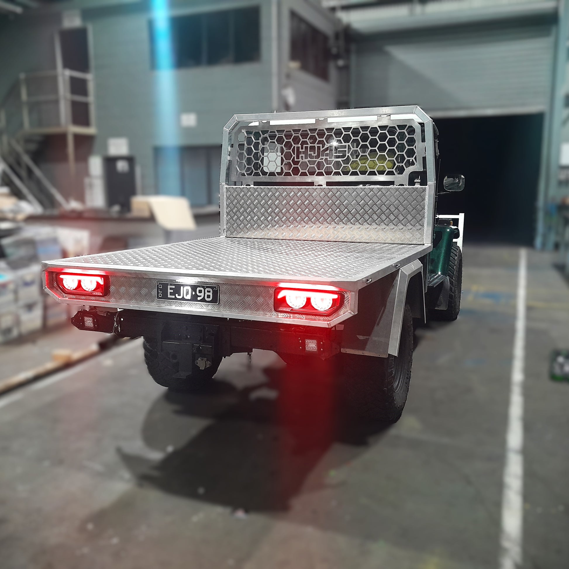 aluminium ute tray